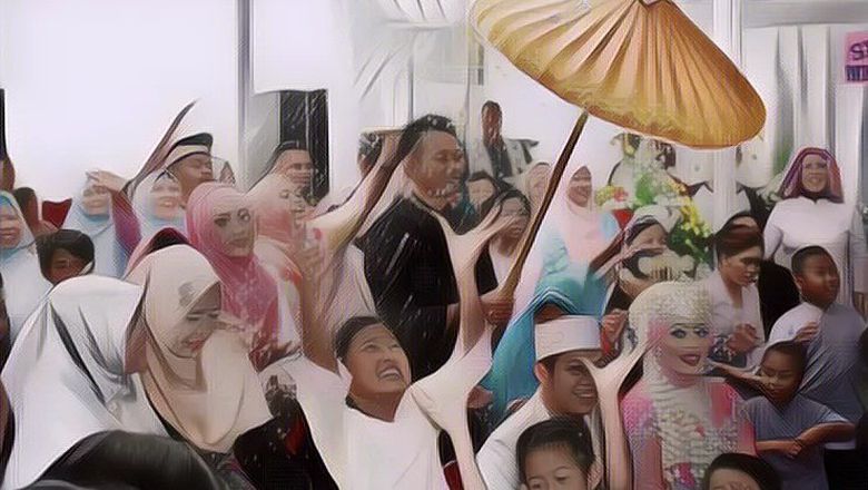 Viral Nikahan Bagi-Bagi Duit Ratusan Ribu, Siger Pengantin Sampai Copot