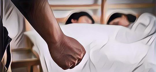 Kaget Lihat Istrinya Selingkuh Sampai Berhubungan Seks Sama Tetangga, Pria Ini Malah Berakhir Di Penjara