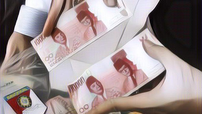 Mantan Calon Bupati Edarkan Uang Palsu Buat bayar Utang, Duh Gini Cara Kenali Rupiah Palsu!