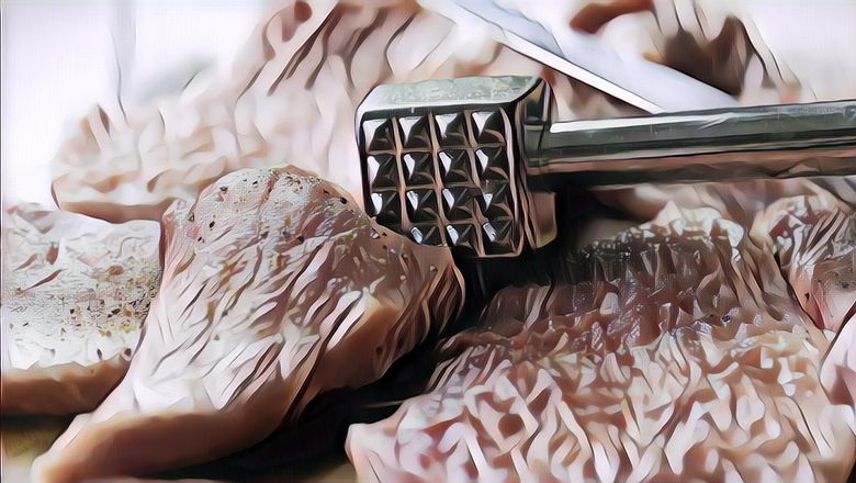 Ibu-Ibu Muda Wajib Tahu! Ini Tips Mengempukkan Daging dengan Bahan Alami