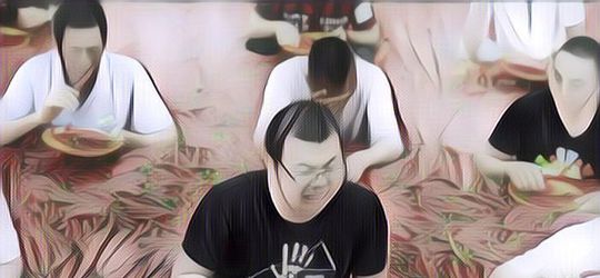 Suka Makanan Pedas? Hati-Hati Ini yang Terjadi Pada Tubuh Saat Makan Makanan Pedas