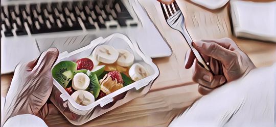 Mitos atau Fakta: Makan Buah Saat Perut Kosong Tidak Baik untuk Kesehatan?