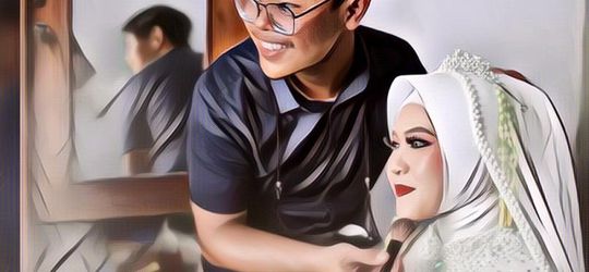 Viral MUA Ini Curhat & Menangis Gara-Gara Lipstiknya Diserbu Oleh Ibu-Ibu