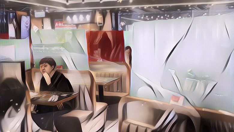 Keadaan Tempat Makan Selama Masa Pandemi, Suasana Makan Bareng Berubah Banget