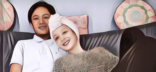 Romantis Abis, Bule Wanita Ini Mengantar Pria Asal Lombok Ke Masjid di Perancis Untuk Sholat Jumat