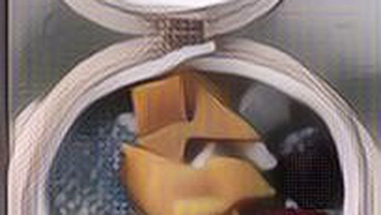 Resep Puding Dalam Kelapa yang Manis Segar