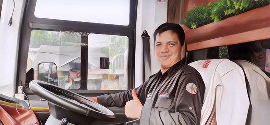 Gak Main-Main! Ternyata Segini Penghasilan Kenek, Sopir, dan Pramugari Bus AKAP