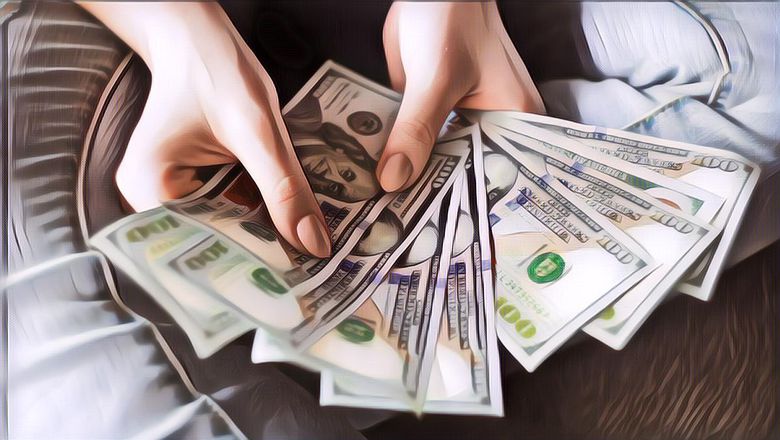 Benarkah Uang Tidak Bisa Membeli Kebahagiaan? Berikut Penjelasannya!