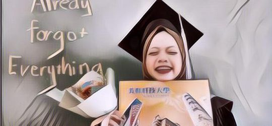 Salut! Anak Sopir Angkot Ini Balas Hinaan Tetangga Dengan Gelar Sarjananya Di Luar Negeri