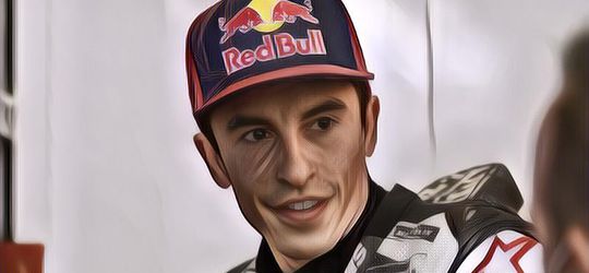 Heboh Marc Marquez Ketahuan Makan Nasi Kotak, Menunya Apa Ya?