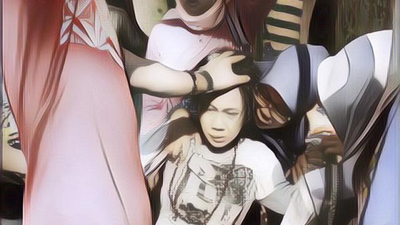 Kenapa Kesurupan Bisa Menular dan Sering Terjadi pada Wanita?