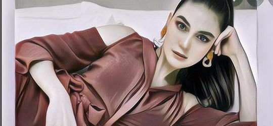 Inilah Deretan 5 Artis Indonesia Dengan Tarif Endorse Termahal!