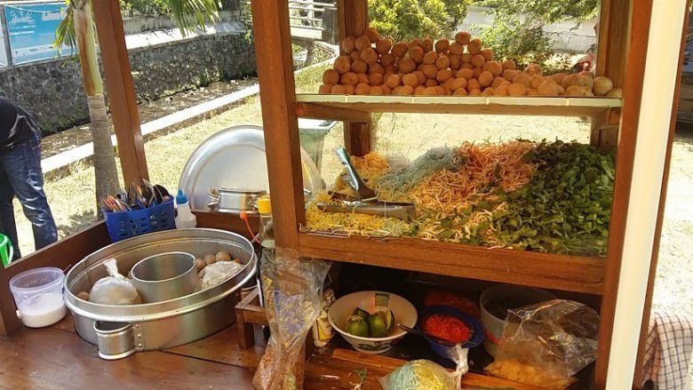 1. Bakso Sayur UM Pak Ndut