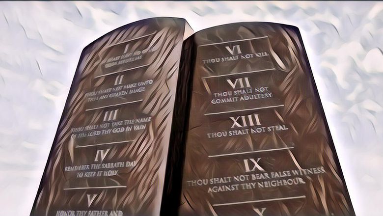 10 Perintah Allah dalam Islam Ternyata Bikin Manusia Sadar