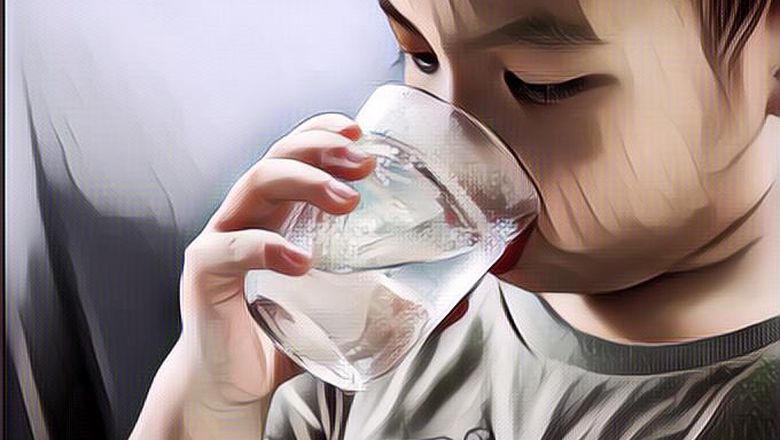 Benarkah Minum Es Buruk untuk Ginjalmu? Cek Faktanya di Sini!