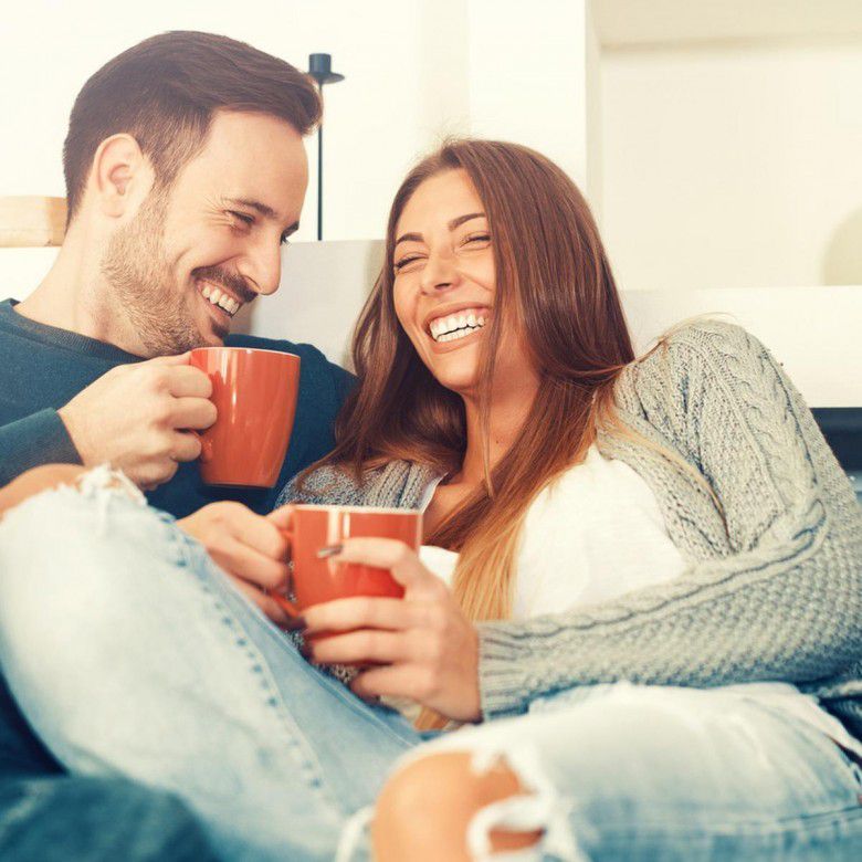 3. Duduk dan Minum Air Hangat