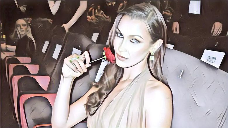 Bella Hadid Kembali Tampil di Cannes Setelah Vakum Dukung Palestina