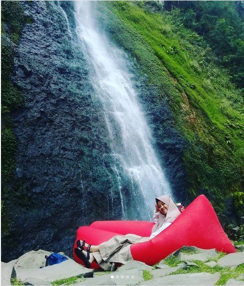 3. Curug Cibeureum